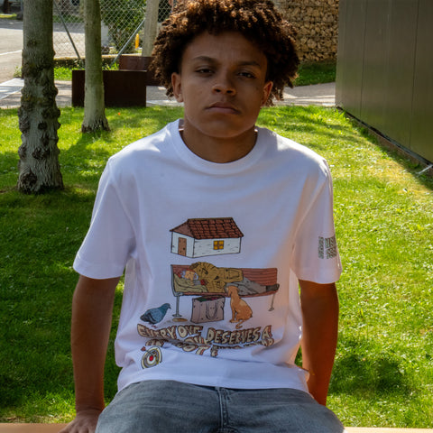 Unisex Heavy Cotton Streetwear Tee - White - Classic Fit - Graphic Design. Homeless T-shirts